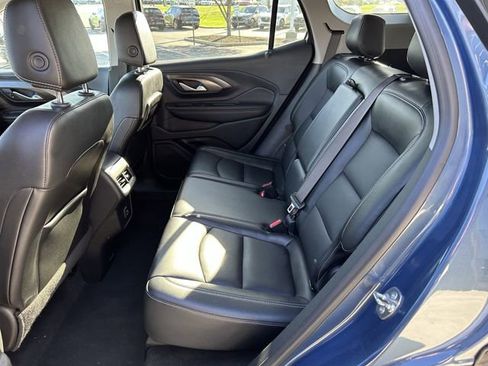 Used 2024 GMC Terrain SLT AWD/4WD image 23