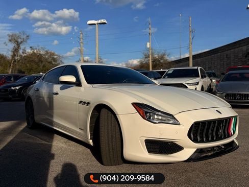Used 2018 Maserati Quattroporte S GranSport image 10