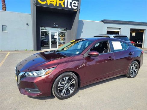 Used 2022 Nissan Sentra SV image 2