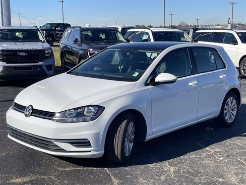 Used 2020 Volkswagen Golf 4-Door image 7