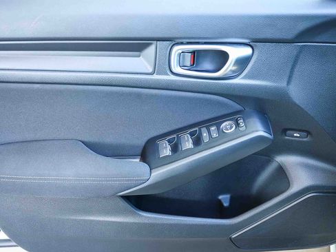 Used 2025 Honda Civic LX image 25