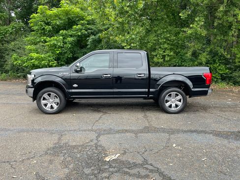 Used 2018 Ford F150 King Ranch w/ Equipment Group 601A Luxury AWD/4WD image 2