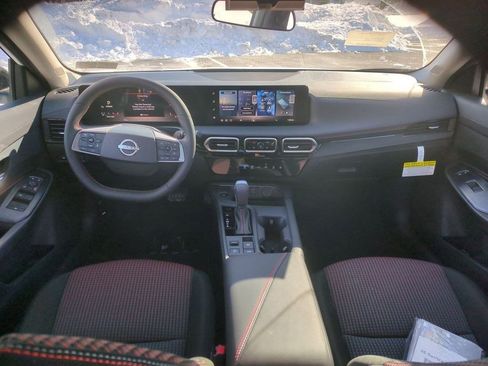 New 2026 Nissan Sentra SR w/ Floor Mat Package image 39