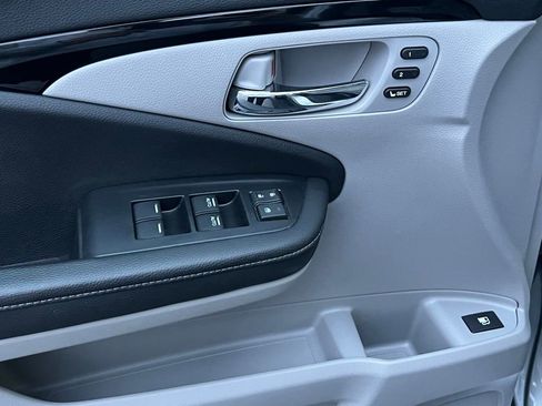 Used 2019 Honda Ridgeline RTL-E image 27