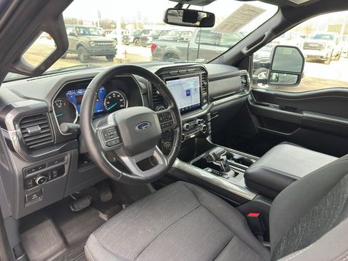 Used 2022 Ford F150 XLT w/ Equipment Group 302A High image 17