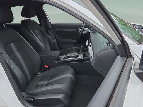 Used 2023 Honda Civic Sport image 15