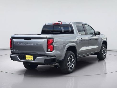 Used 2024 Chevrolet Colorado LT w/ LT Convenience Package III RWD image 6