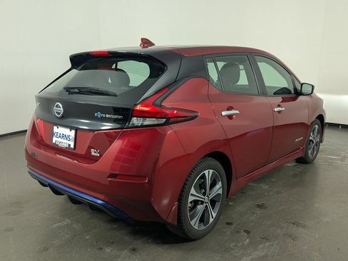 Used 2019 Nissan Leaf SV Plus w/ SV Plus Technology Package image 7