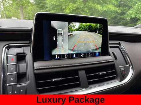 Used 2024 Chevrolet Tahoe LT w/ Luxury Package AWD/4WD image 22
