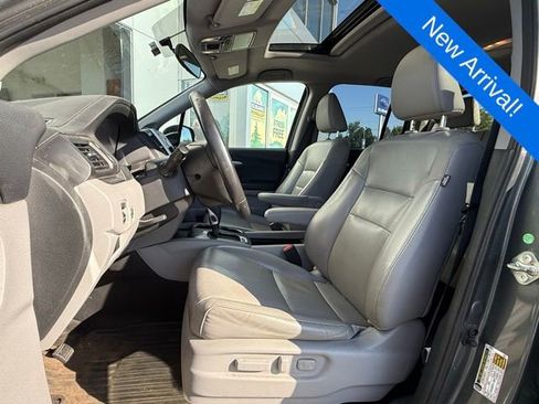 Used 2019 Honda Ridgeline RTL image 11