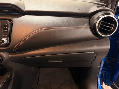 Used 2024 Nissan Kicks SR w/ SR Premium Package FWD image 25