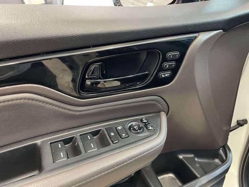 Used 2019 Honda Odyssey Elite image 16