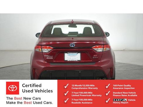 Certified 2025 Toyota Corolla SE w/ SE Premium Package image 4
