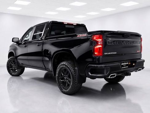 Used 2023 Chevrolet Silverado 1500 LT Trail Boss w/ Convenience Package II AWD/4WD image 8