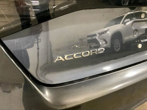 Used 2023 Honda Accord EX image 10