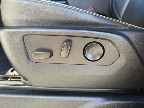 Used 2021 GMC Yukon XL AT4 w/ Rear Media and Nav Package image 13