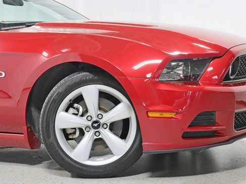 Used 2013 Ford Mustang GT w/ Security Pkg RWD image 5