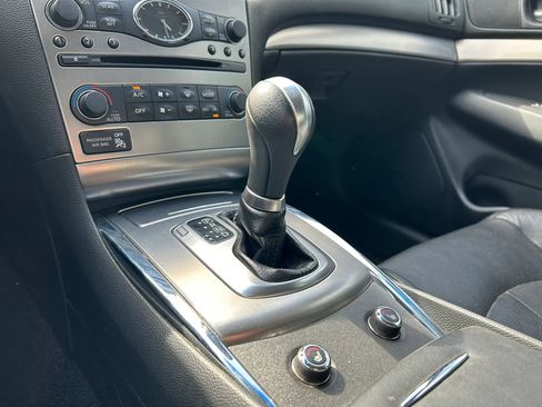 Used 2012 INFINITI G37 Journey w/ Premium Pkg RWD image 22