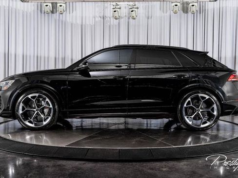 Used 2025 Audi RS Q8 performance AWD/4WD image 16