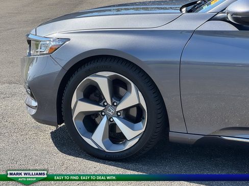 Used 2020 Honda Accord Touring image 26