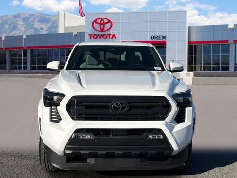 New 2026 Toyota Tacoma SR5 w/ SR5 Upgrade Package image 2