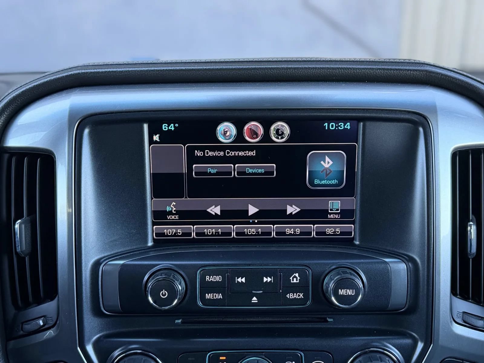 Used 2015 Chevrolet Silverado 1500 LTZ w/ LTZ Plus Package AWD/4WD image 30