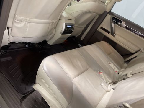 Used 2015 Lexus GX 460 image 17