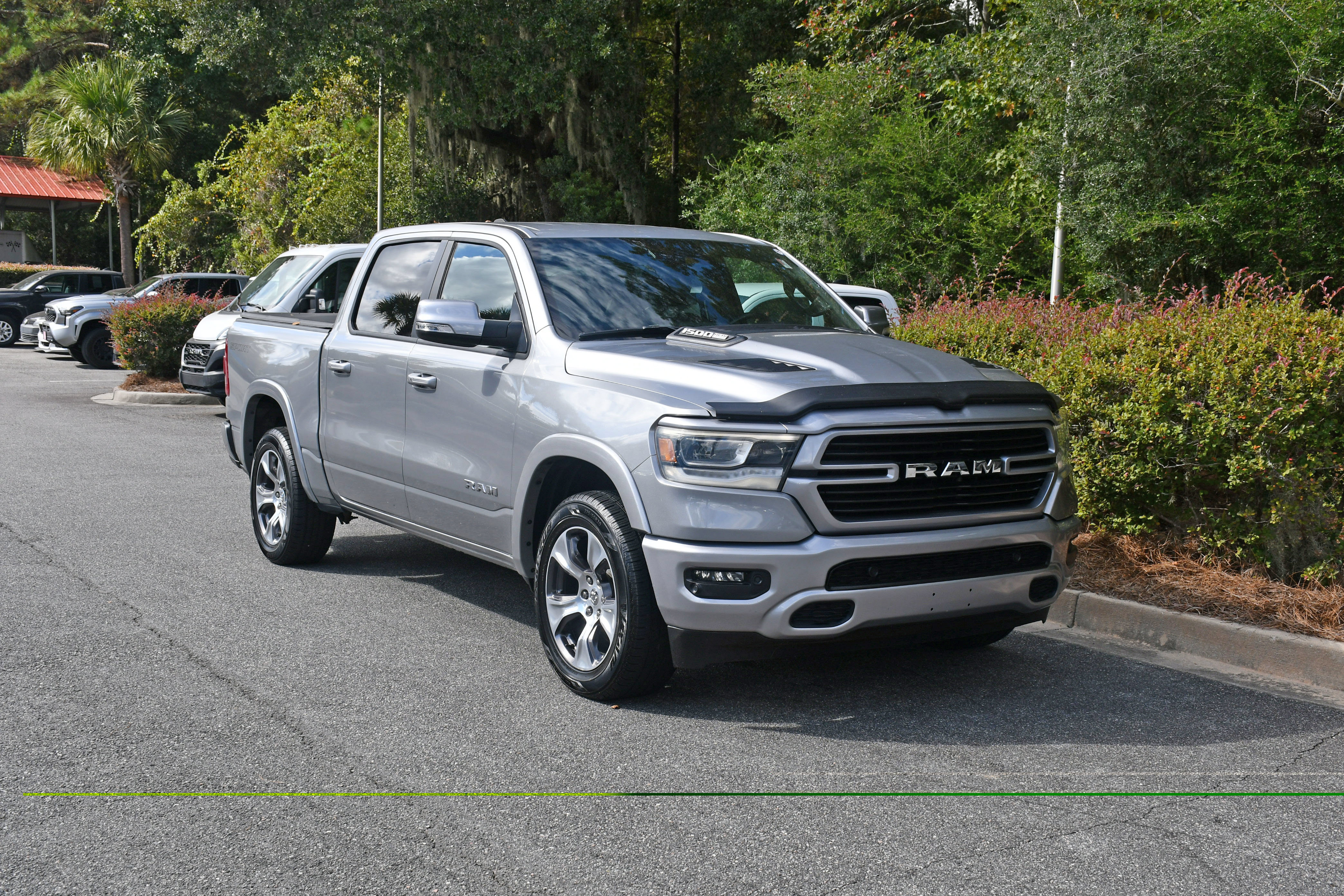 Used 2022 RAM 1500 Laramie w/ Sport Appearance Package AWD/4WD image 6