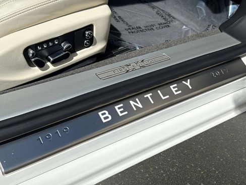 Used 2020 Bentley Continental GT V8 image 24