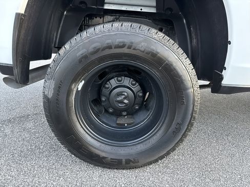 Used 2025 RAM 3500 Tradesman image 18