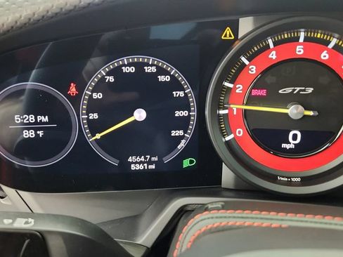 Used 2022 Porsche 911 GT3 RWD image 36