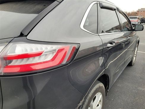 Used 2020 Ford Edge SEL w/ Convenience Package image 5