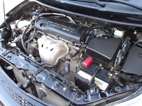 Used 2010 Toyota Matrix S image 24