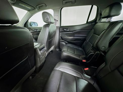 Used 2023 GMC Acadia SLT w/ Elevation Edition FWD image 23