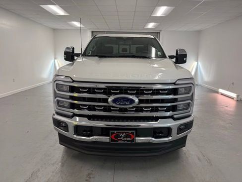 New 2026 Ford F250 Lariat w/ Lariat Premium Package image 2