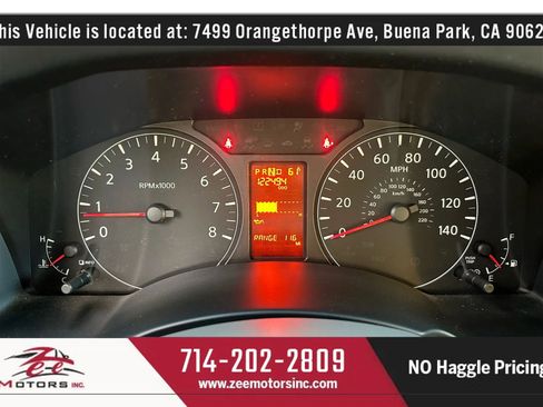 Used 2015 Nissan NV 2500 SV image 24