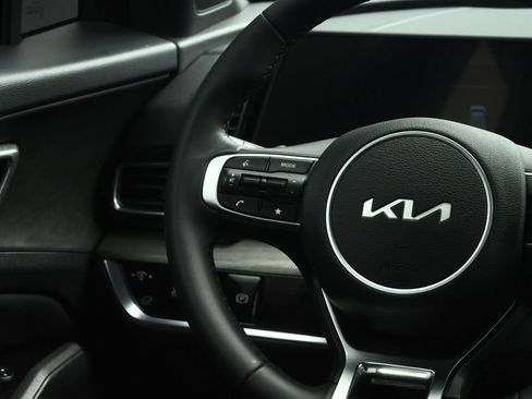 Certified 2025 Kia Sportage X-Line w/ Premium Package AWD/4WD image 41