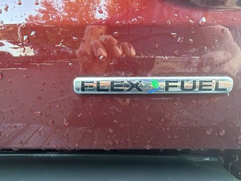 Used 2015 Ford F150 XLT w/ Equipment Group 301A Mid AWD/4WD image 13