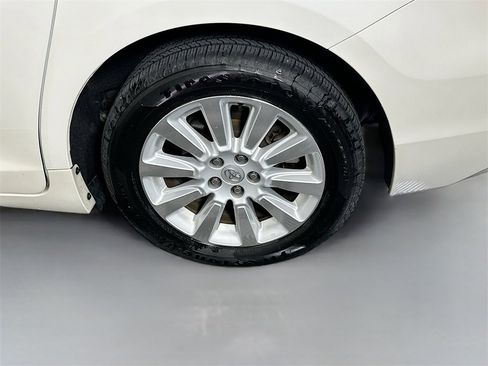 Used 2015 Toyota Sienna XLE Premium image 33