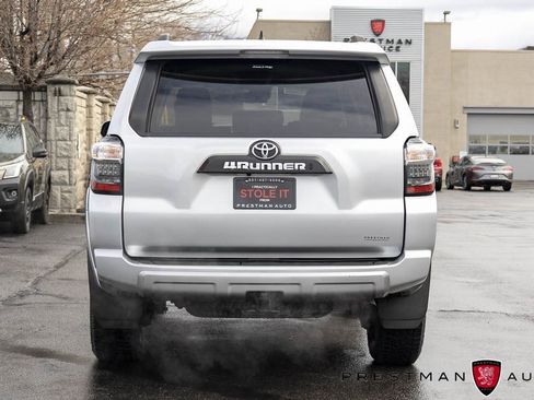 Used 2023 Toyota 4Runner TRD Off-Road image 16