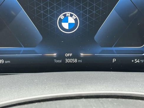 Certified 2024 BMW X7 xDrive40i w/ Executive Package image 32