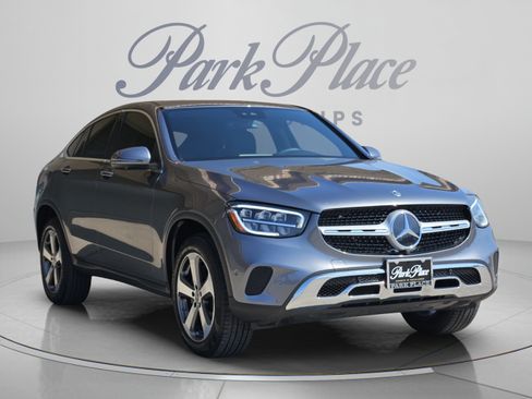 Used 2023 Mercedes-Benz GLC 300 4MATIC Coupe image 7
