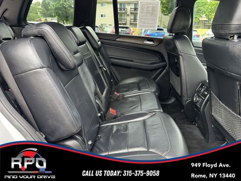 Used 2017 Mercedes-Benz GLS 450 4MATIC image 33