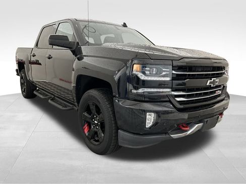 Used 2018 Chevrolet Silverado 1500 LTZ Z71 w/ Redline Edition image 9