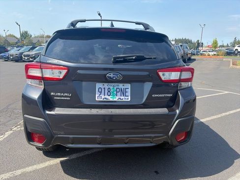 Used 2018 Subaru Crosstrek 2.0i Premium AWD/4WD image 6