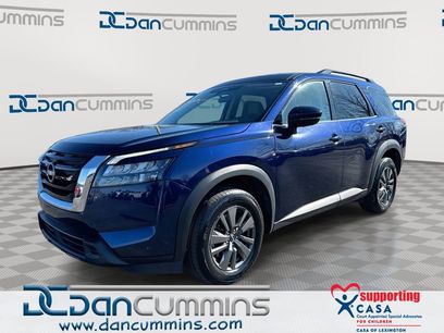 Used 2024 Nissan Pathfinder SV