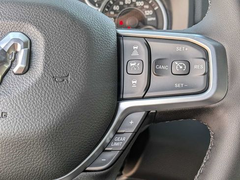 New 2026 RAM 2500 Big Horn AWD/4WD image 18