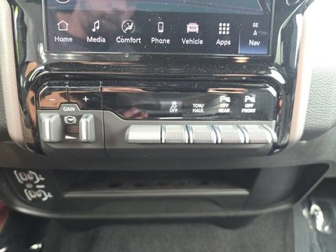 Used 2026 RAM 2500 Big Horn AWD/4WD image 25