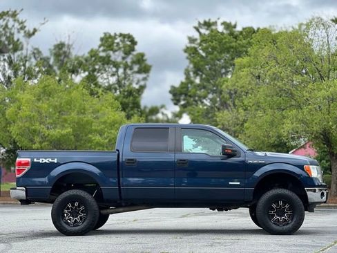 Used 2014 Ford F150 XLT w/ Equipment Group 301A Mid AWD/4WD image 4