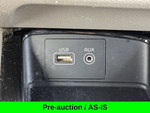 Used 2015 Kia Sedona EX w/ EX Premium Package FWD image 23